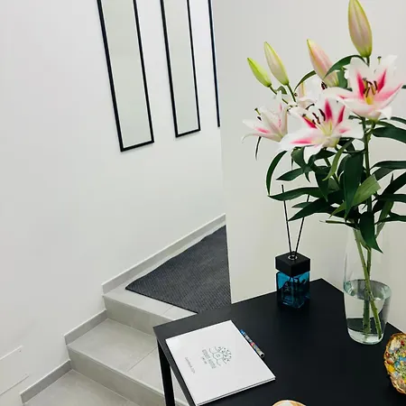 - Bellagio Apartment Como